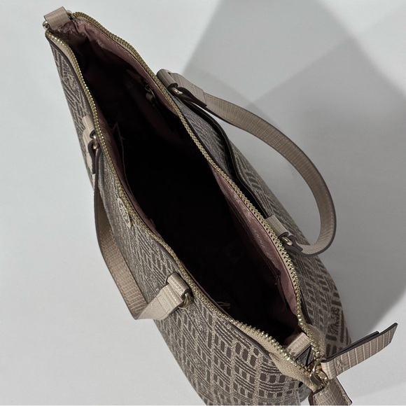 Anne Klein Lion Logo Crossbody Tote Bag - Picture 11 of 16